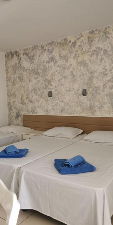 Simos Magic Apts Ajía Nápa