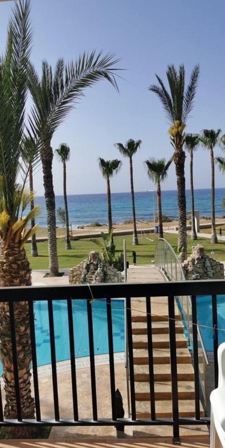 Simos Magic Apts Appart hôtel *