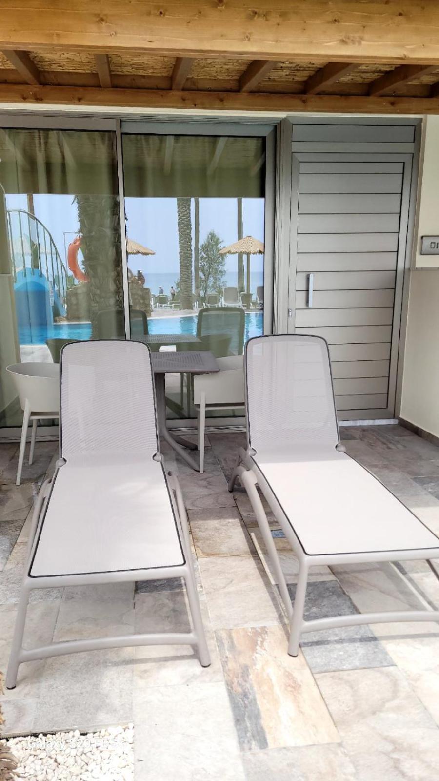Appart hôtel Simos Magic Apts *